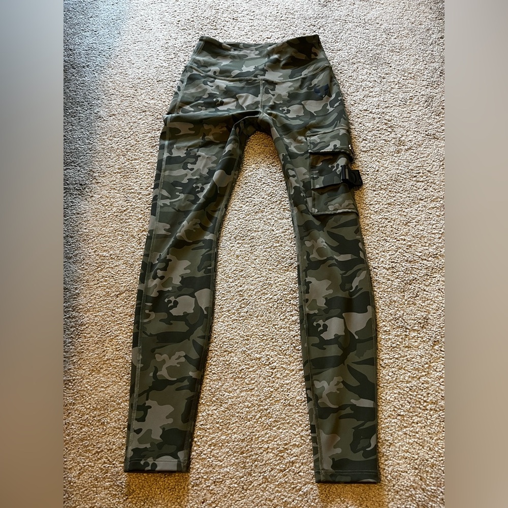Firmabs Camo Green Cargo Active Leggings Scrunch Butt XS